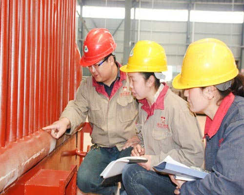 FACTORY TOUR